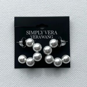 Simply Vera Vera Wang- NWT White/Silver Pearl Earrings
